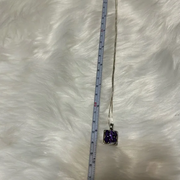 Elegant Silver and Purple Pendant Necklace - Picture 9 of 9